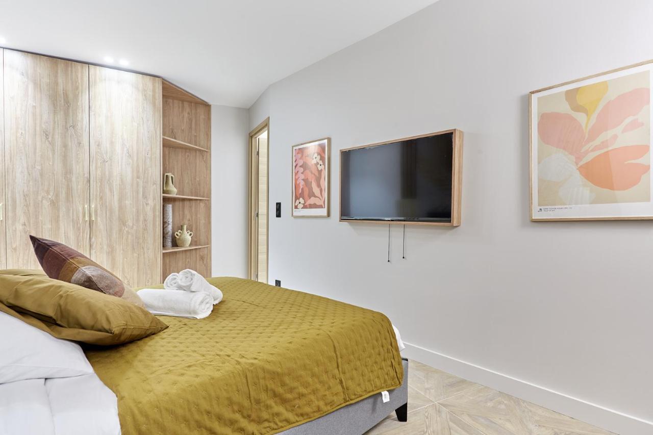 Apartment Batignolle Montmartre By Studio Prestige Paris Exterior foto